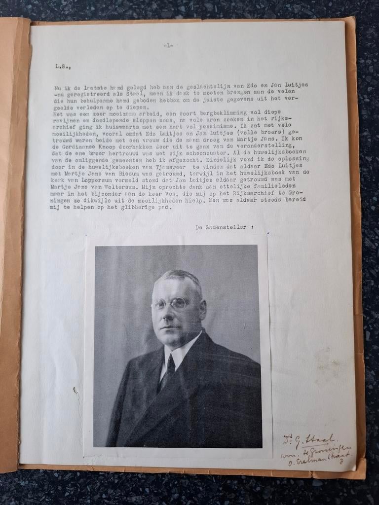 Genealogie Jan Ede Staal Groningen, Boeken, Ophalen of Verzenden, Gelezen