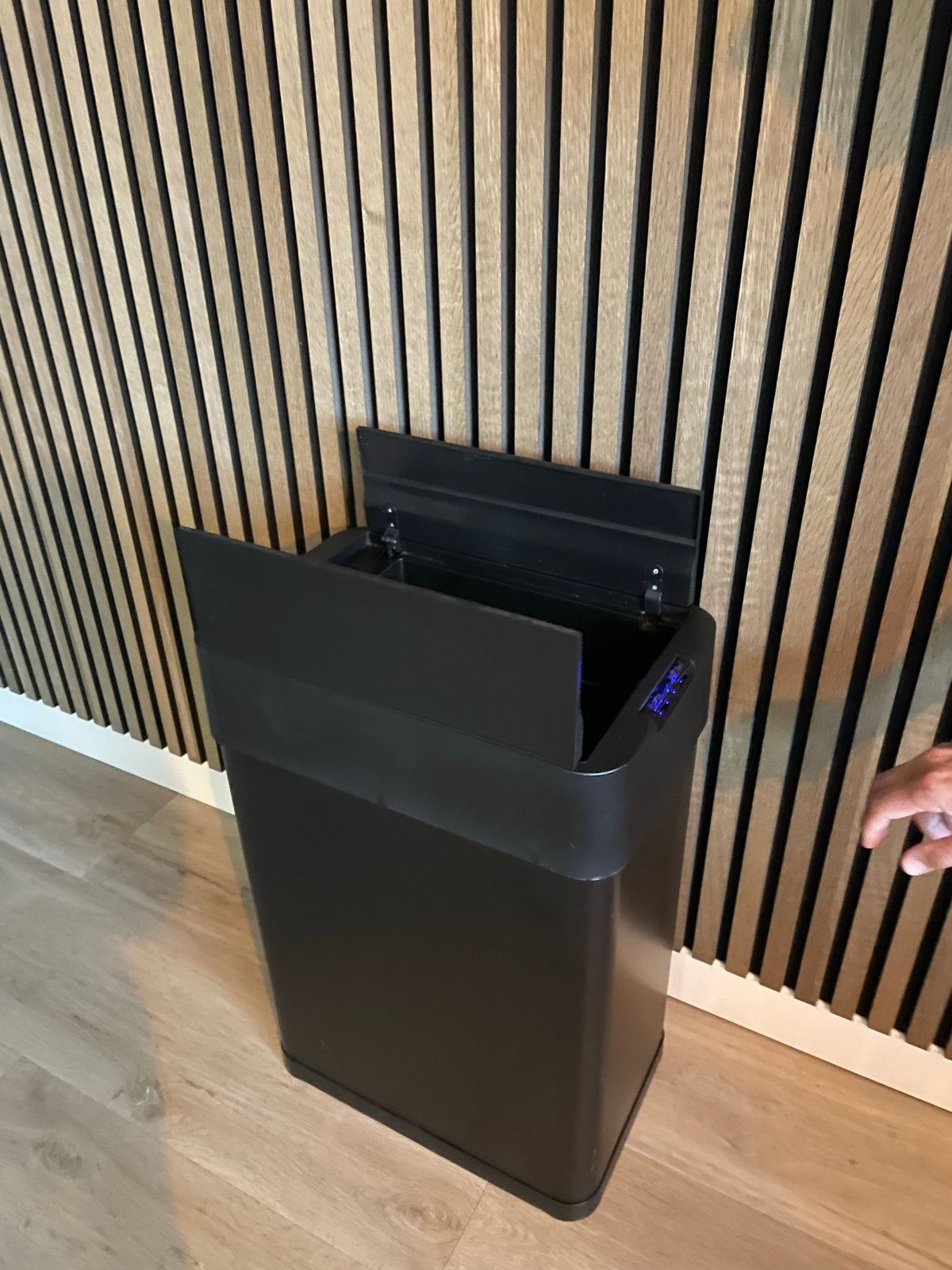 Prullenbak 50 liter met automatische sensor, 40 liter of meer, Ophalen of Verzenden, Zo goed als nieuw, Metaal