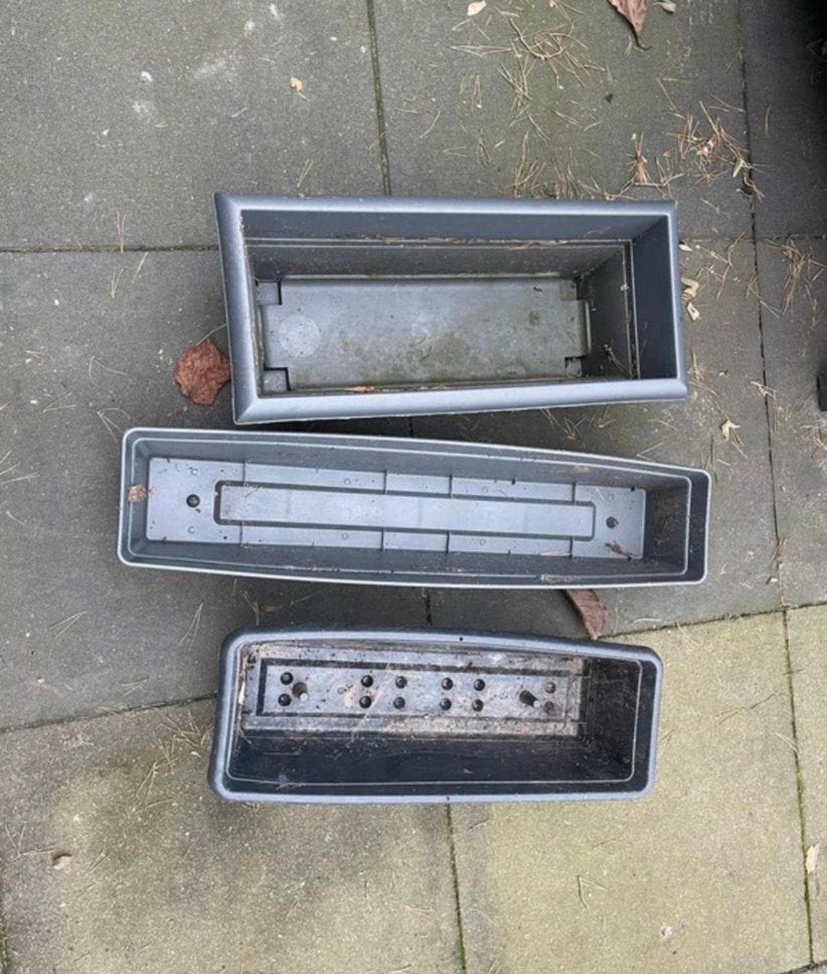 3 plastic balkonbakken / plantenbakken / bloembakken, Ophalen, Kunststof, Gebruikt, Minder dan 30 cm