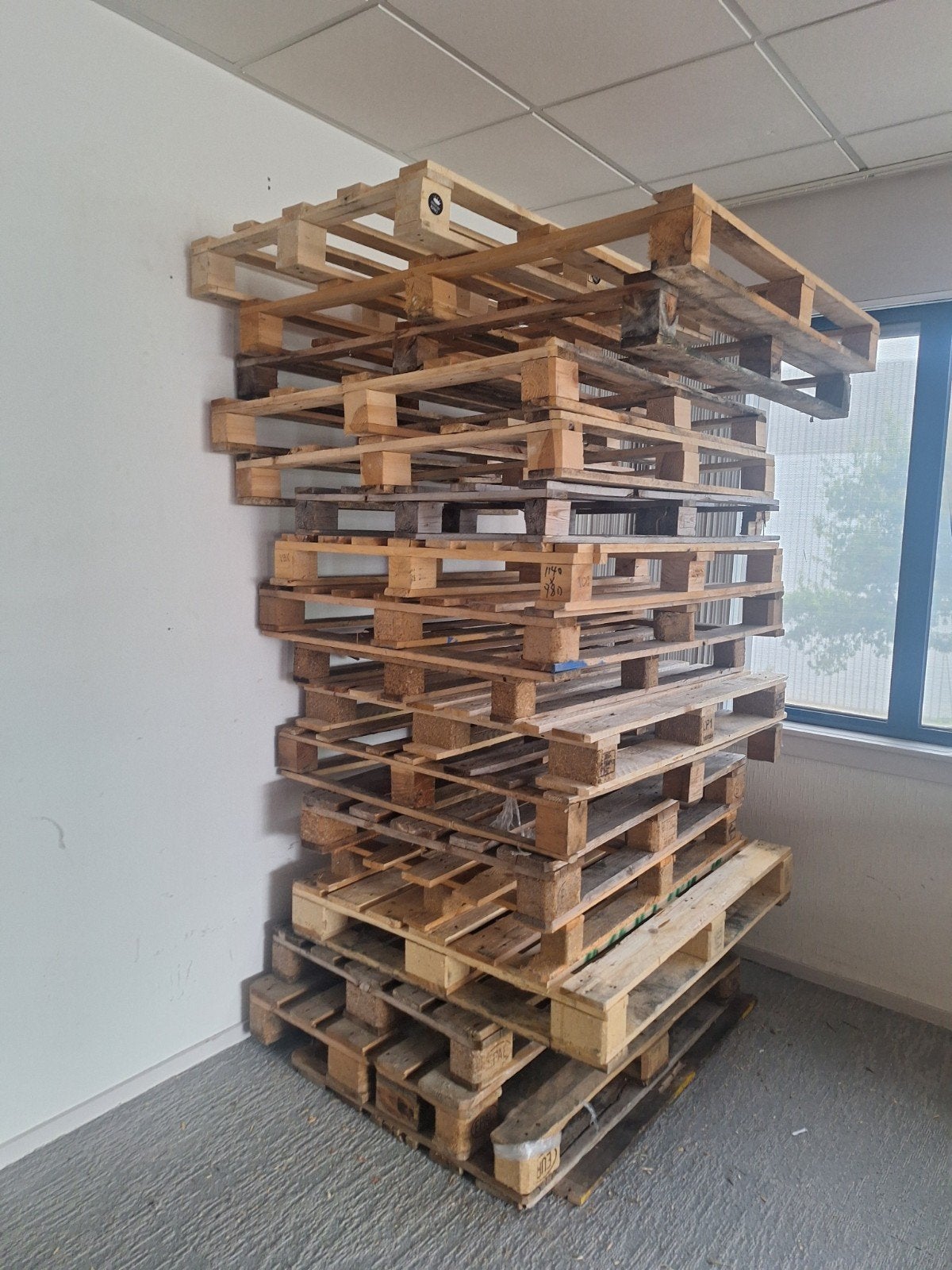 Gratis afhalen 21 pallets, Ophalen, Overige houtsoorten, Minder dan 200 cm, Pallet