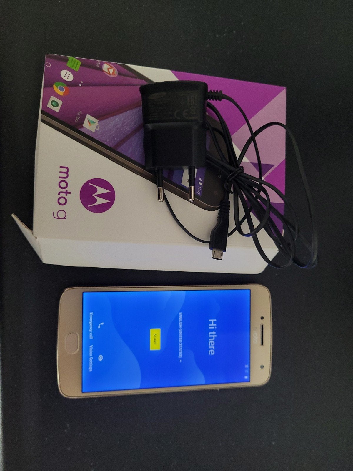 Motorola Moto G met oplader, 100% werkend, Touchscreen, Ophalen of Verzenden, Zo goed als nieuw, Klassiek of Candybar