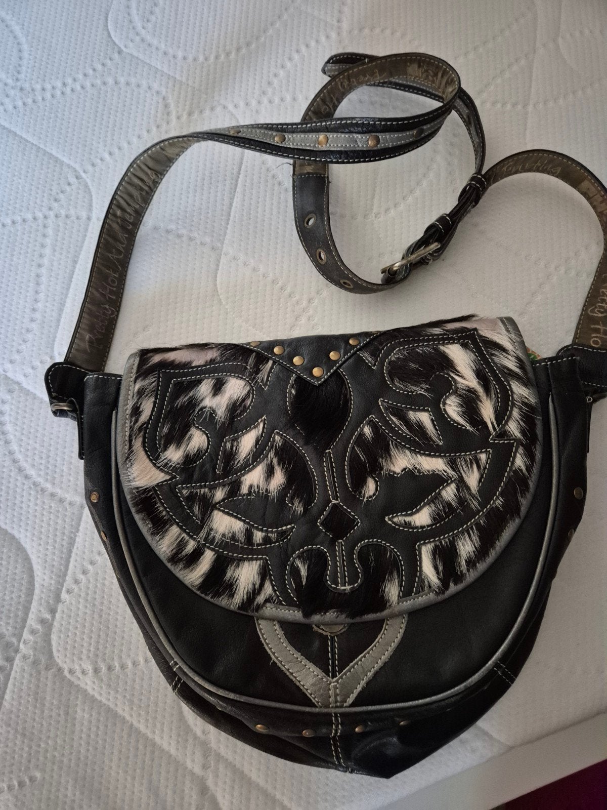 Leren schoudertas van PH&T (Pretty Hot & Tempting), Sieraden, Tassen en Uiterlijk, Tassen | Damestassen, Ophalen, Gebruikt, Zwart