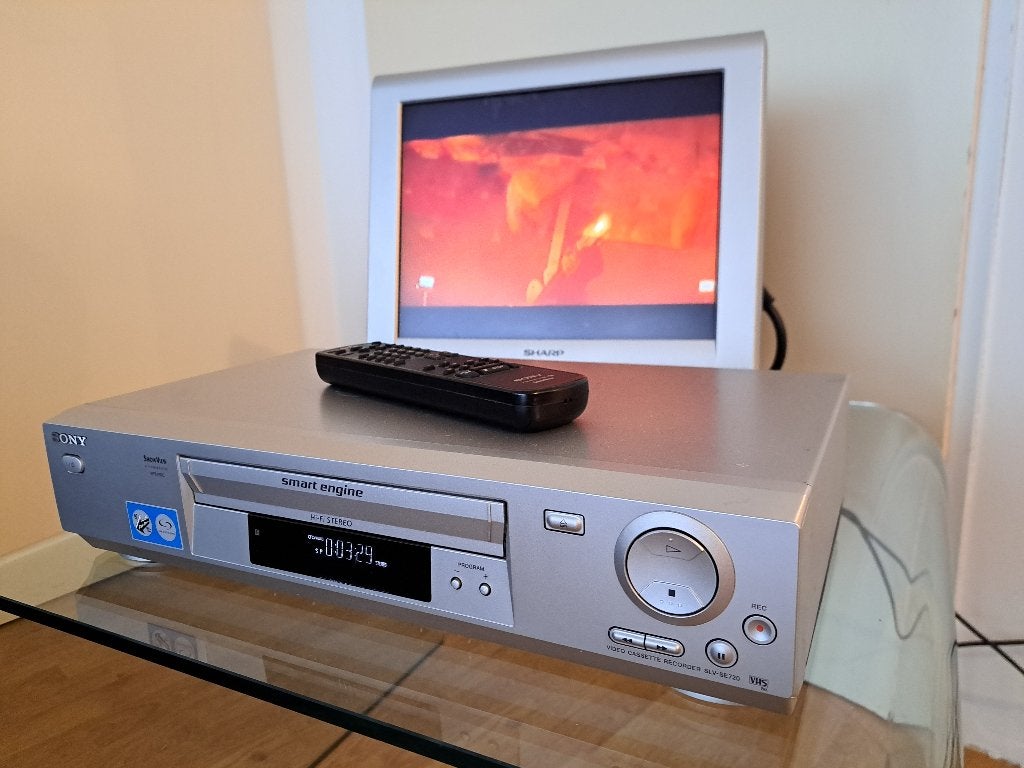 Sony SLV-SE720 VHS-speler met afstandsbediening, Ophalen of Verzenden, Zo goed als nieuw, VHS-speler of -recorder