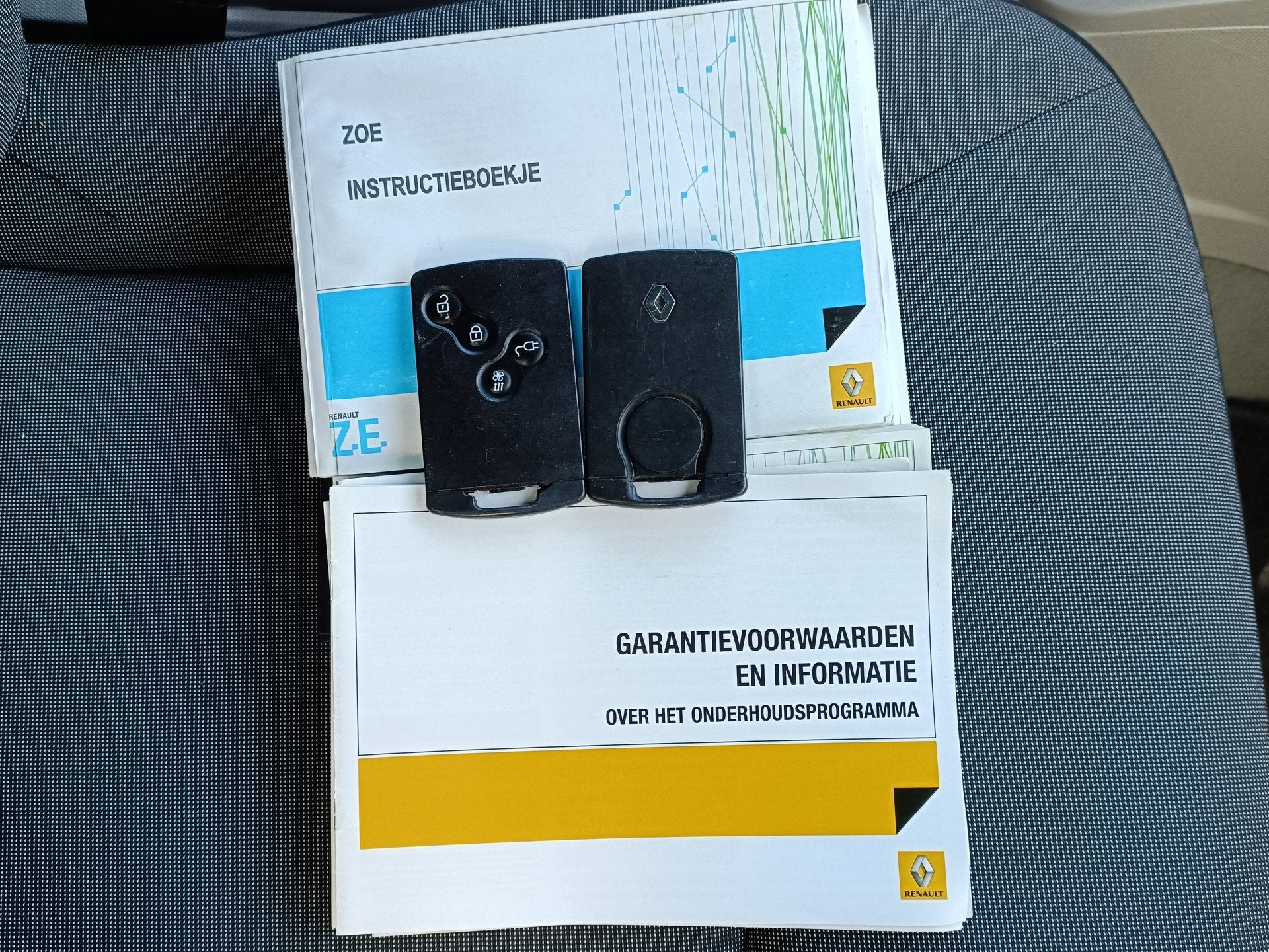 Foto 15 van Renault ZOE Q210 Zen Quickcharge 22 kWh (ex Accu) nw APK ond
