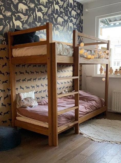 Massief teak houten stapelbed, Ophalen, Eenpersoons, 160 tot 180 cm, Zo goed als nieuw
