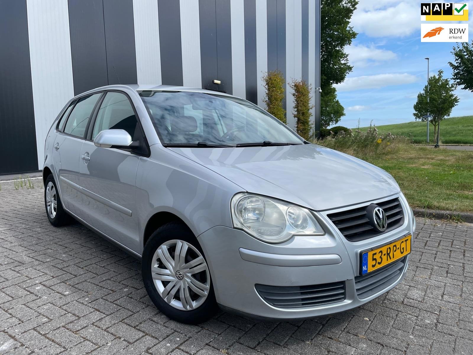 Volkswagen Polo 1.4-16V Turijn Airco-Isofix-Elekpakket-2 Sle, Auto's, Voorwielaandrijving, 15 km/l, Elektrische ramen, Origineel Nederlands