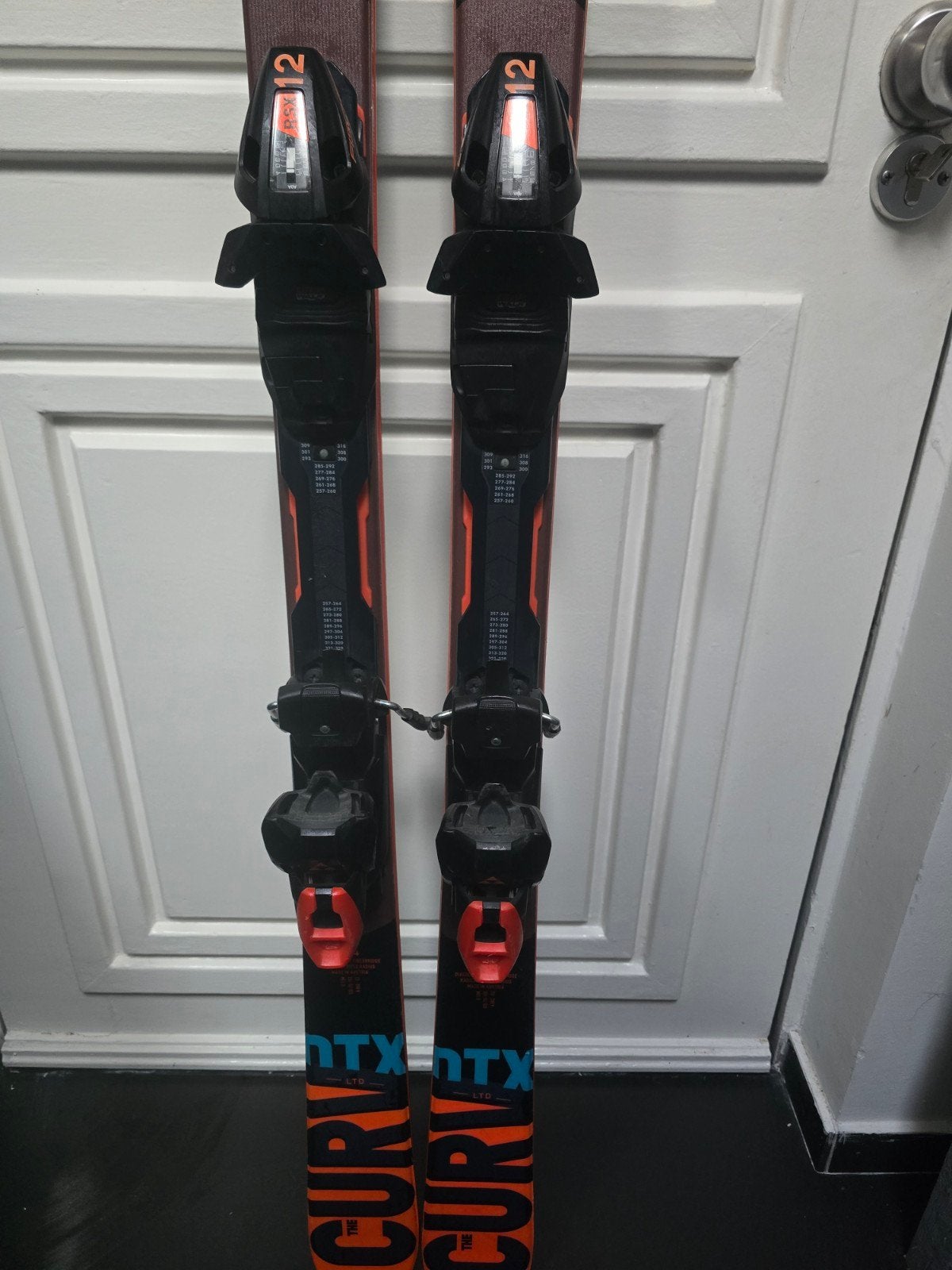 164cm FISCHER THE CURV RC4 DTX LTD 1000€  gevorderd top ski, 160 tot 180 cm, Fischer, Ophalen of Verzenden, Zo goed als nieuw