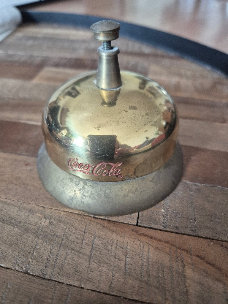 Coca cola receptiebel, Ophalen, Gebruikt, Gebruiksvoorwerp
