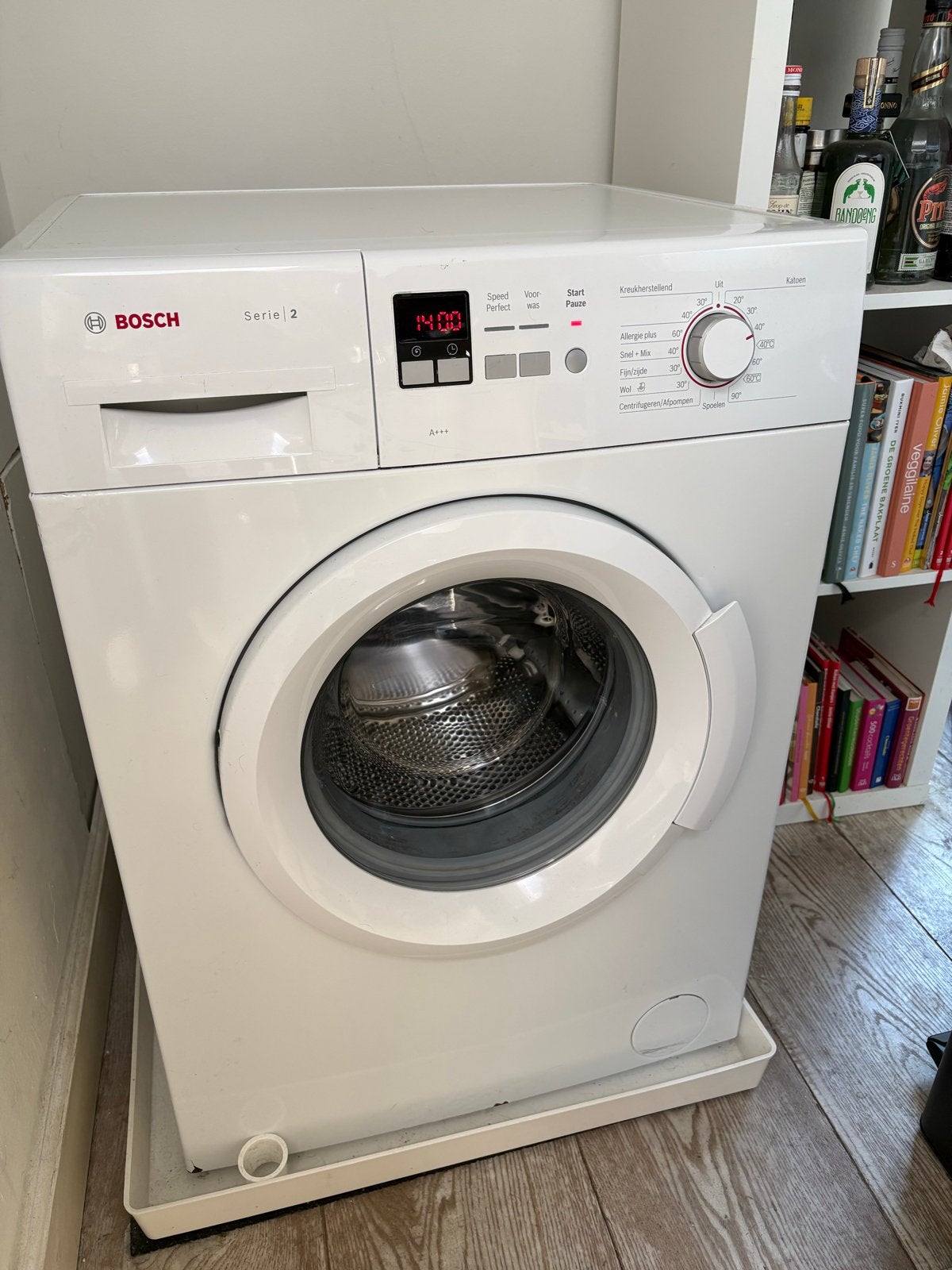 Bosch Serie 2 WAB28160NL Wasmachine, Ophalen, Zo goed als nieuw, 85 tot 90 cm, 1200 tot 1600 toeren