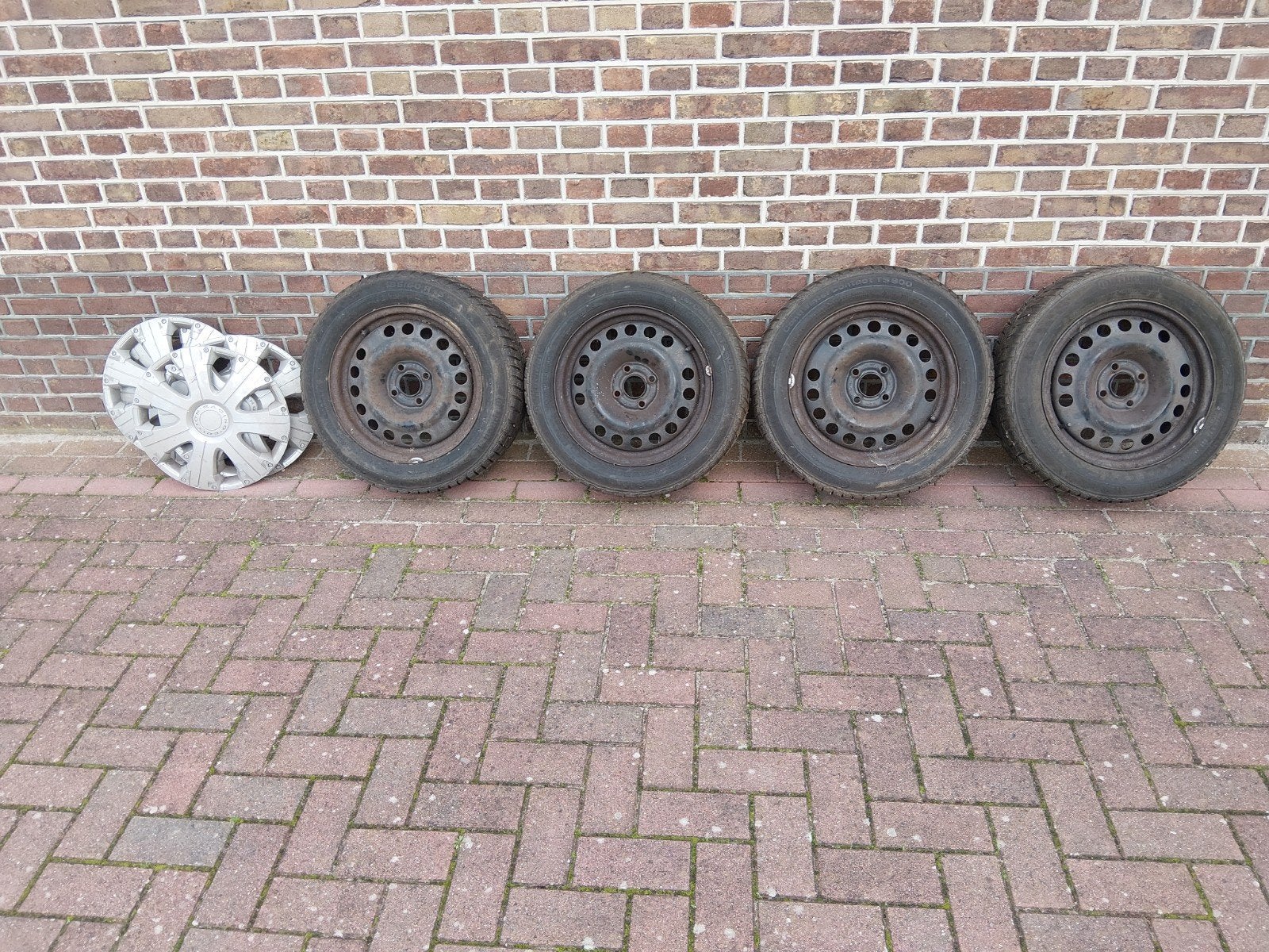 Winterbanden op stalen velg, Opel 4-gaats R15, Ophalen of Verzenden, Gebruikt
