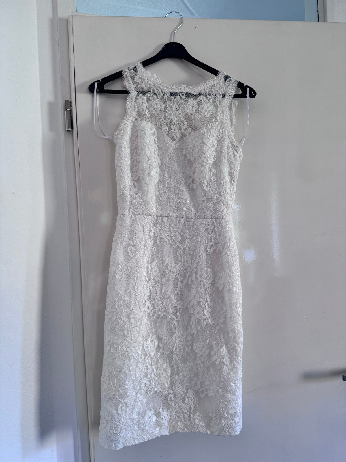 Elegante Trouwjurk Kant Maat 32-34, Ophalen of Verzenden, Zo goed als nieuw, Wit, Trouwjurk