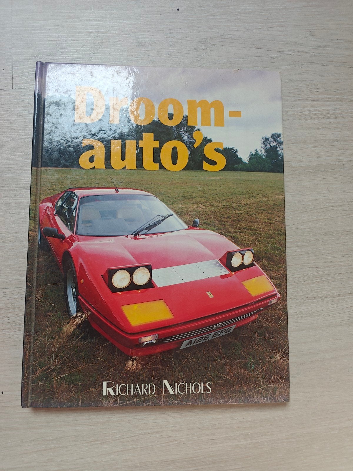 Droom-auto's - Richard Nichols (Boek), Boeken, Ophalen of Verzenden, Gelezen, Ferrari, Richard Nichols