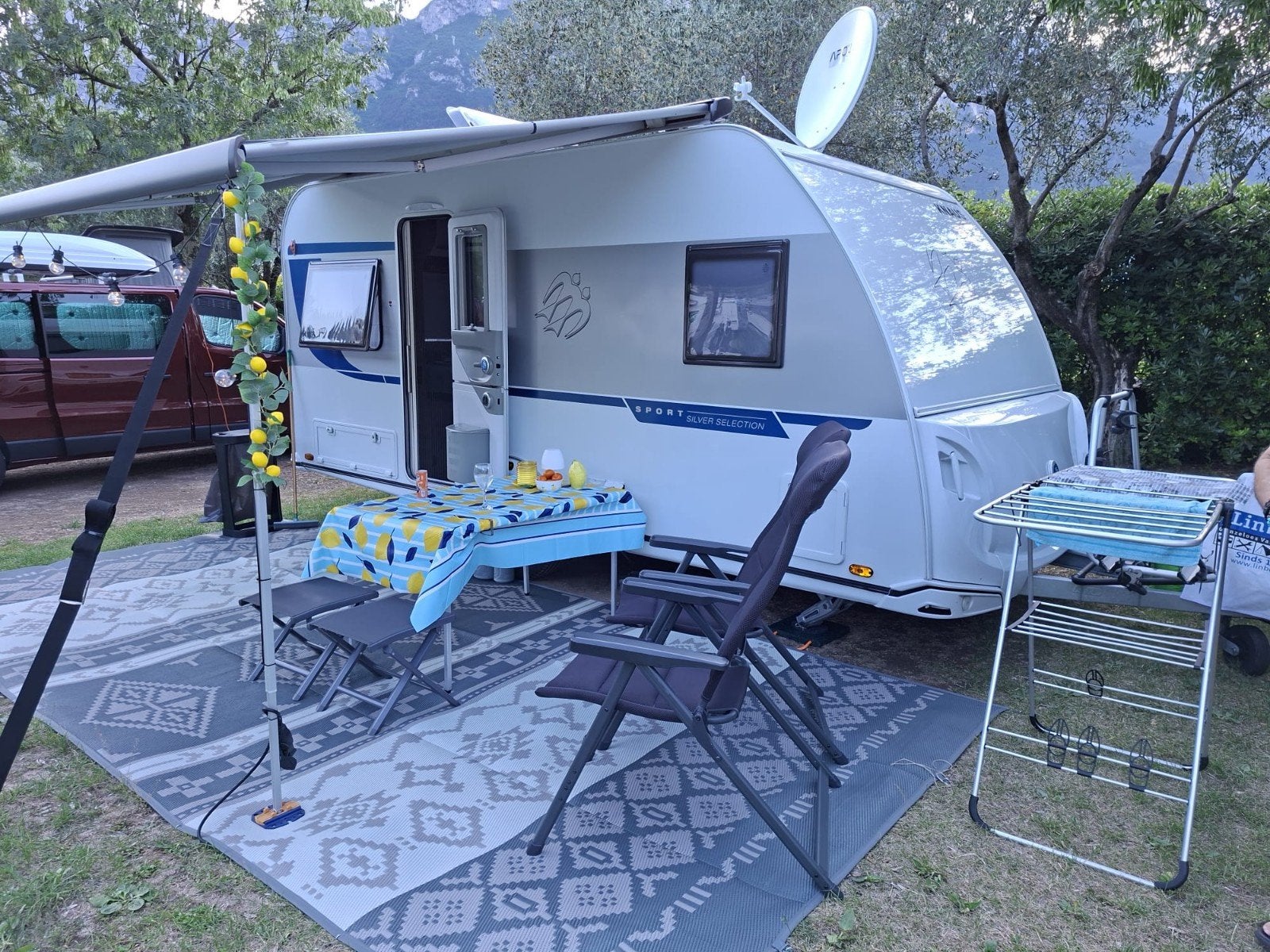 Groot buitenkleed / campingkleed met draagtas, Caravans en Kamperen, Ophalen, Zo goed als nieuw