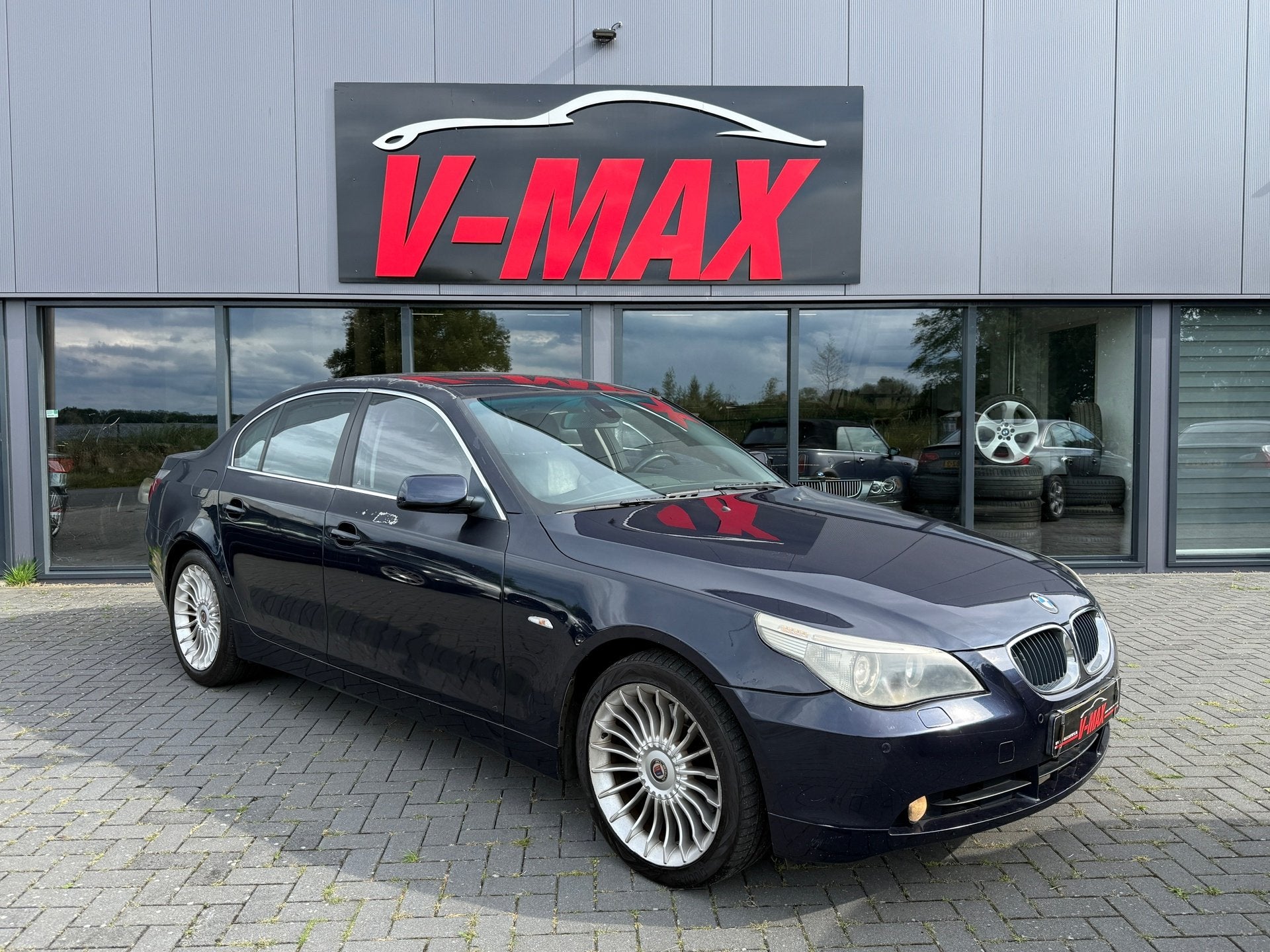 BMW 5-serie 530i Executive AUT Leder Navi Xenon Clima Cruise, Auto's, Automaat, Achterwielaandrijving, Gebruikt, Zwart
