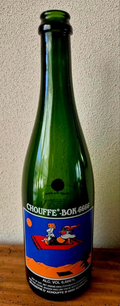 Te koop lege 0,75 ltr Chouffe-BOK-6666 fles bier uit 1996, Ophalen of Verzenden, Zo goed als nieuw, Flesje(s), Overige merken