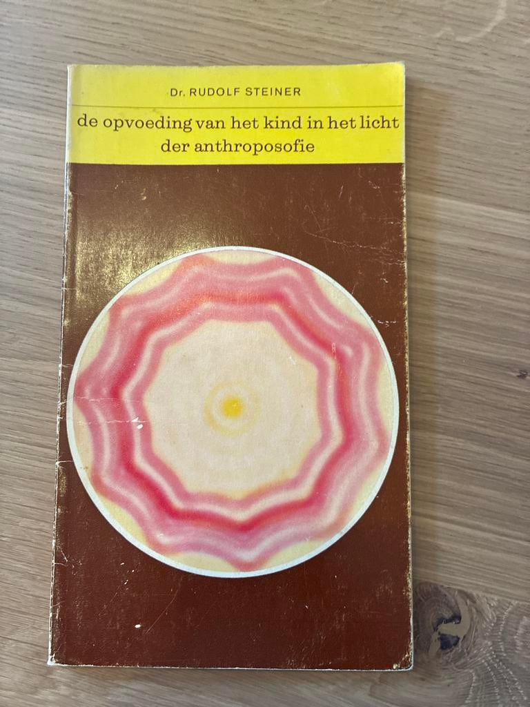 De opvoeding van het kind in het licht der anthroposofie, Boeken, Ophalen of Verzenden, Gelezen