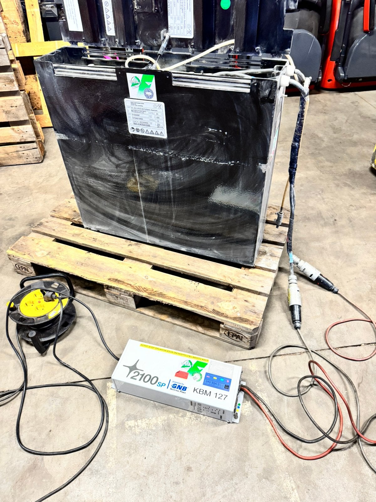 Accupakket 420ah incl lader / Energie opslag / off-gritt enz, Gebruikt, Exide, Exide, Exide