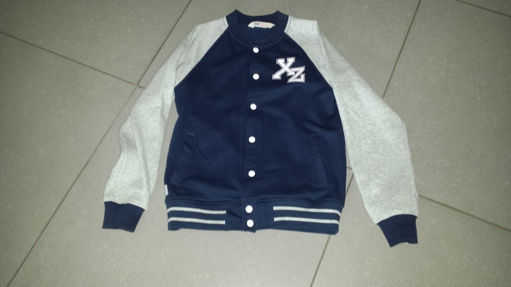 vest maat 158/164, Kinderen en Baby's, Trui of Vest, H&M, Ophalen of Verzenden, Zo goed als nieuw