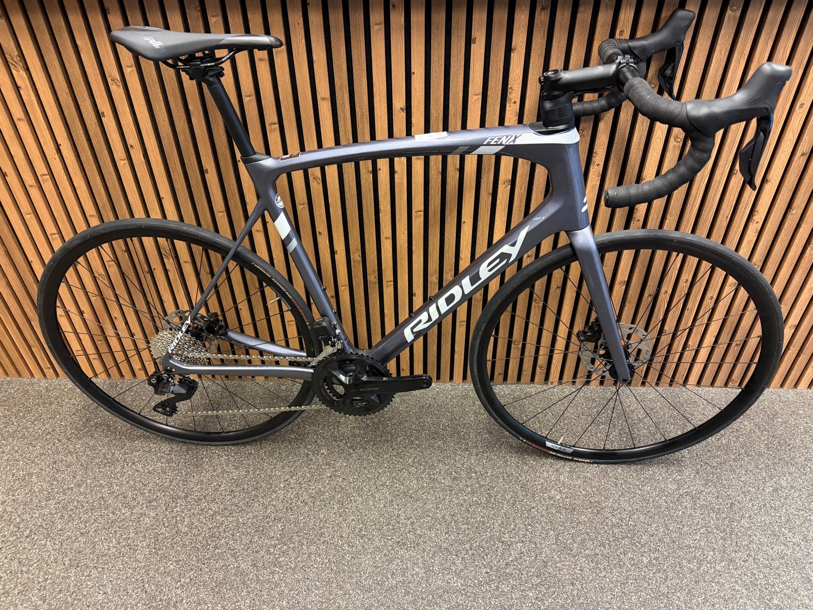 Nieuwe Ridley Fenix 105 Di2 racefiets - Maat L, Carbon, Nieuw, Meer dan 20 versnellingen, Schijfrem
