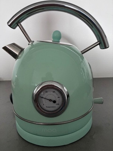 MOA Electrische Waterkoker MOAEK4TG/0423 - Geen kalkaanslag, Witgoed en Apparatuur, Waterkokers, 1 tot 2 liter, Ophalen, Zo goed als nieuw