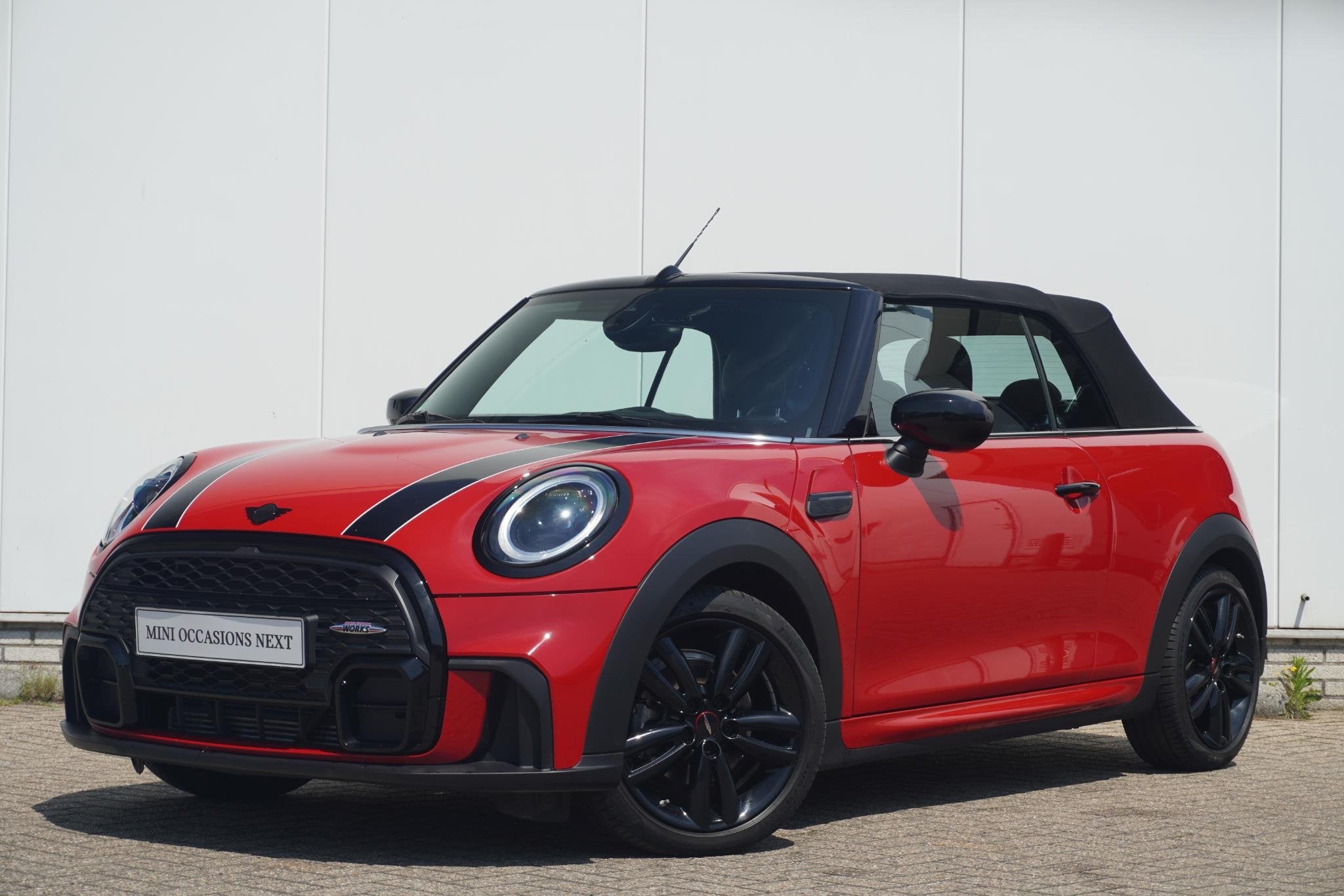 MINI Cabrio Cooper C | John Cooper Works Pakket | Comfort Ac, Auto's, Gebruikt, 4 stoelen, Bedrijf, 19 km/l
