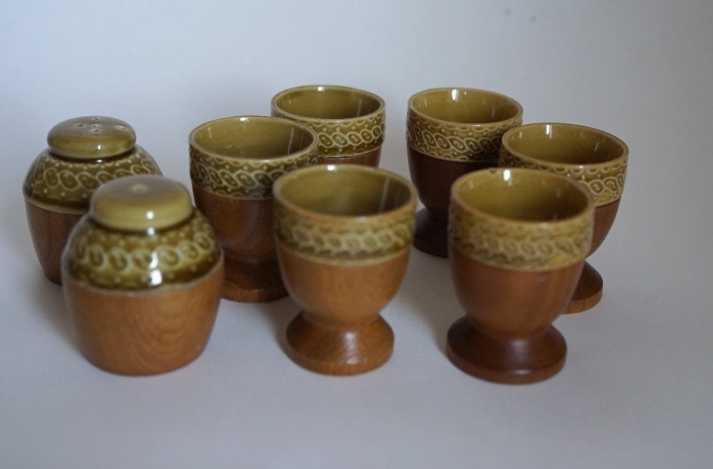 vintage eierdop set peper zoutstel keramiek hout mid century, Ophalen of Verzenden, Overige materialen, Overige typen, Gebruikt