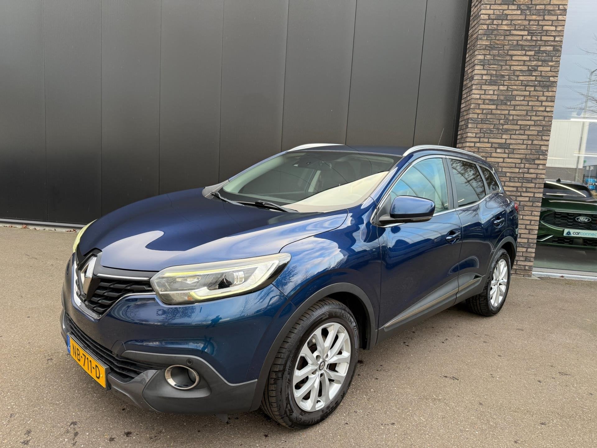 Renault Kadjar 1.2 TCe 131pk AUT Intens Navi, Trekhaak, Half, Auto's, Kadjar, Gebruikt, 4 cilinders, Blauw