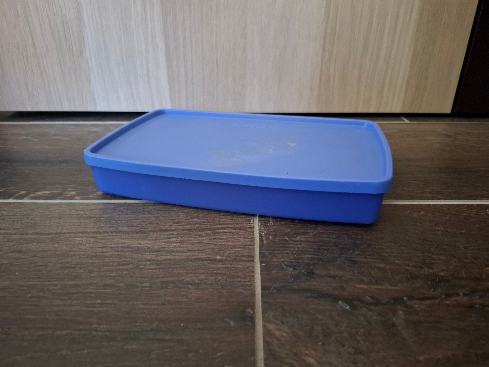Tupperware bewaardoos blauw met deksel, Gebruikt, 600 ml, Blauw, Ophalen of Verzenden