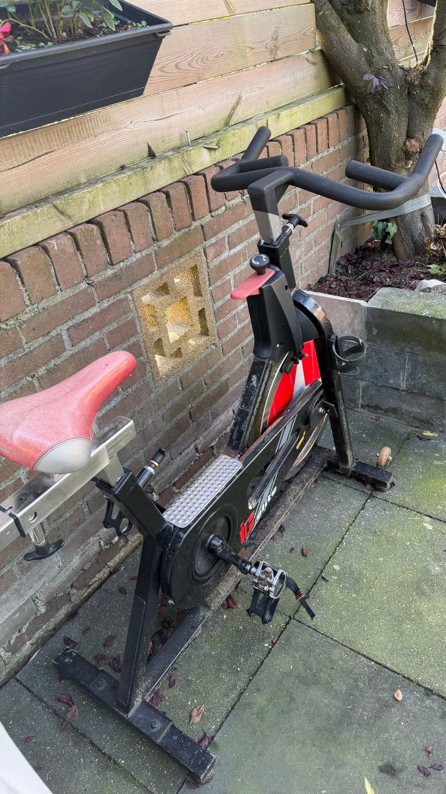 Gratis Gebruikte Spinningfiets - Ideaal voor thuistraining, Gebruikt, Spinningfiets, Ophalen of Verzenden, Metaal
