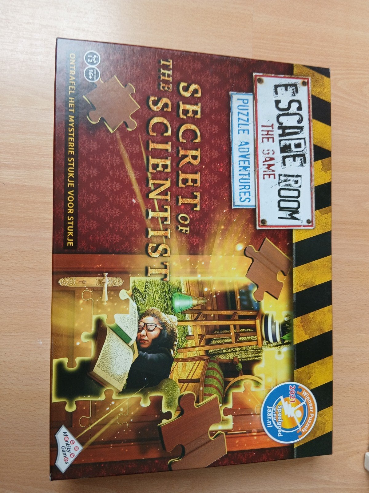 Escape room the game puzzel, Ophalen, Minder dan 500 stukjes, Zo goed als nieuw, Legpuzzel