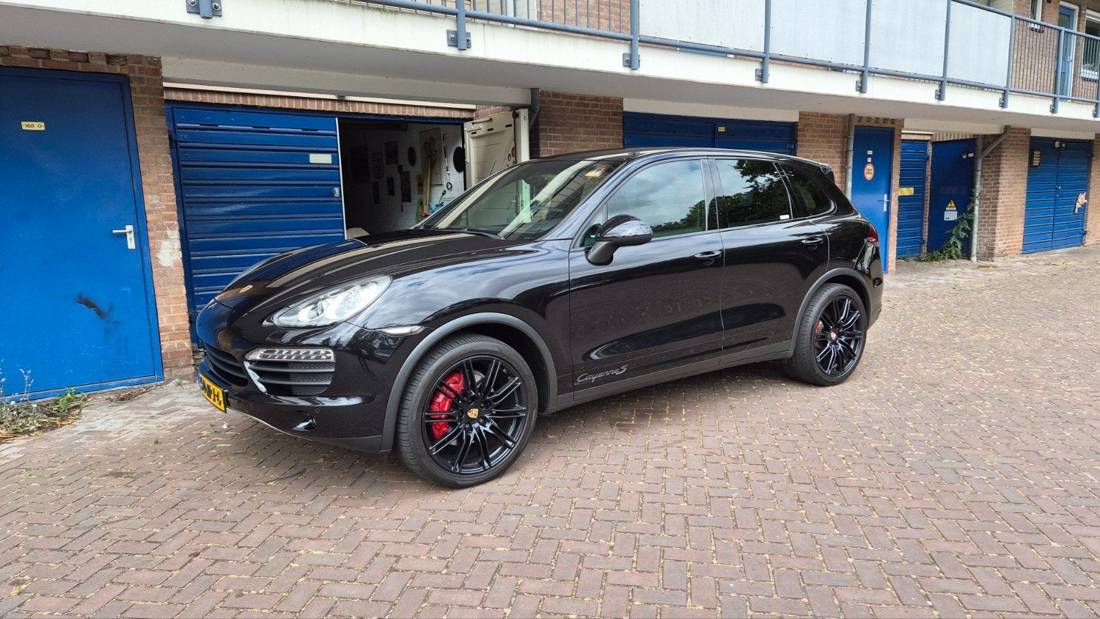 Porsche Cayenne 4.8 S Tiptronic S 2010 Zwart + NIEUWE APK, Automaat, 138 €/maand, Zwart, SUV of Terreinwagen