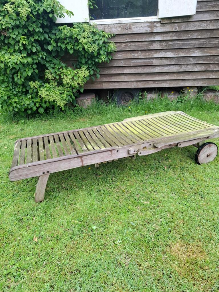 Houten ligstoel met wielen - Teakhout, Tuin en Terras, Ligbedden, Ophalen, Gebruikt, Teakhout, Verstelbaar