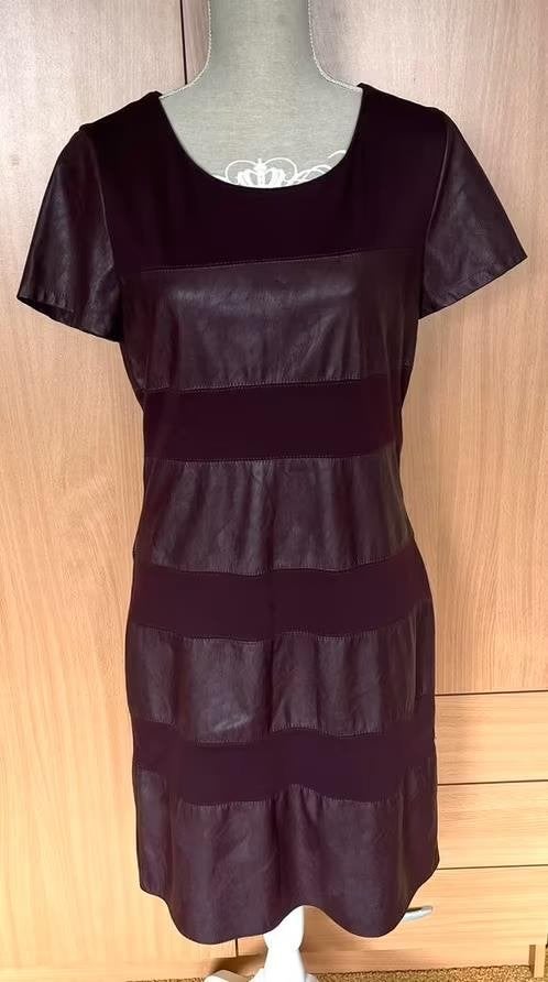 Only lederlook jurk maat 40/42[v], Maat 38/40 (M), Zwart, Ophalen of Verzenden, Zo goed als nieuw