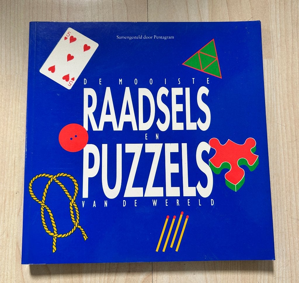 Boek De mooiste raadsels en puzzels van de wereld, Ophalen of Verzenden, Zo goed als nieuw, Overige onderwerpen, Geschikt voor kinderen