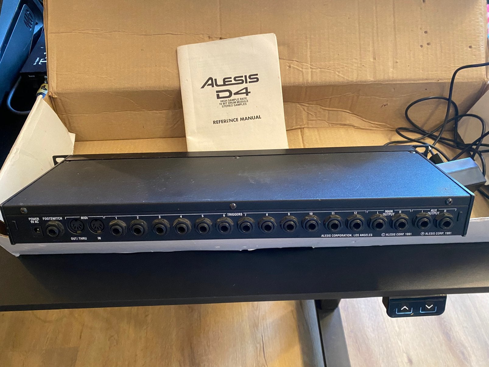 Alesis D4, Muziek en Instrumenten, Drumcomputers, Ophalen of Verzenden, Zo goed als nieuw, Overige merken