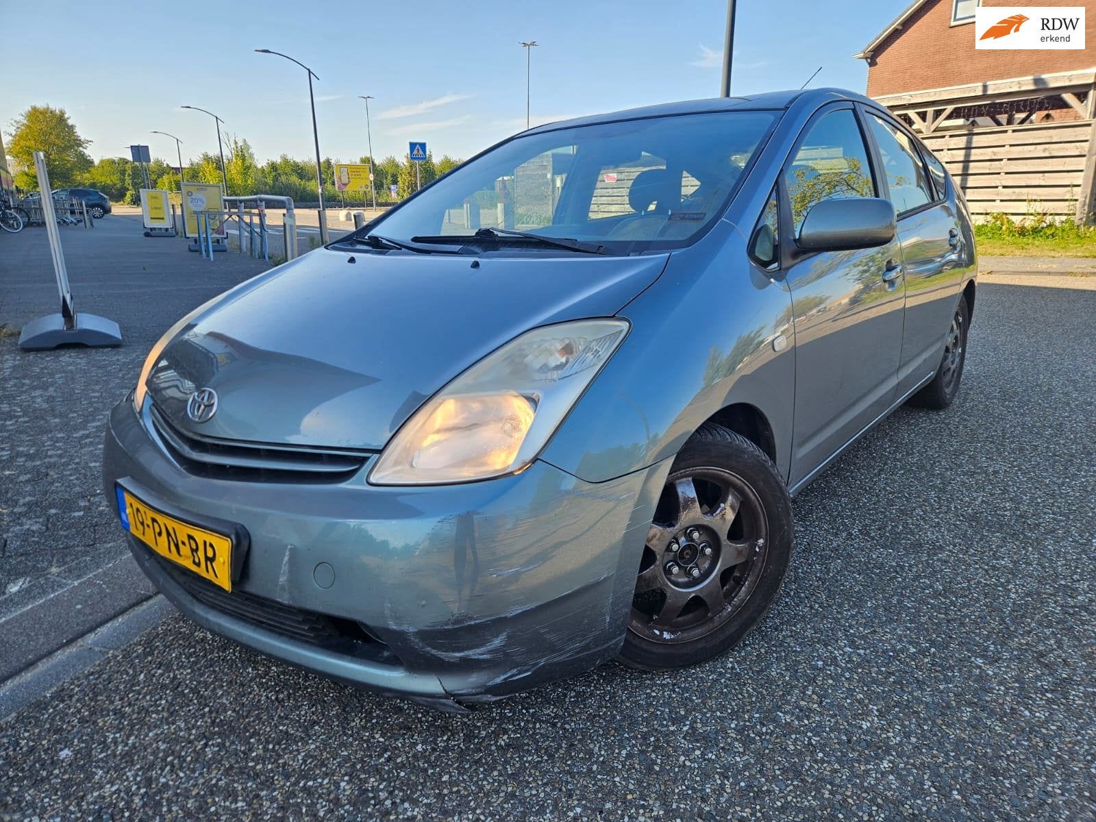 Toyota Prius 1.5 VVT-i EXPORT-HANDEL, Auto's, Toyota, Gebruikt, 4 cilinders, 23 km/l, Origineel Nederlands