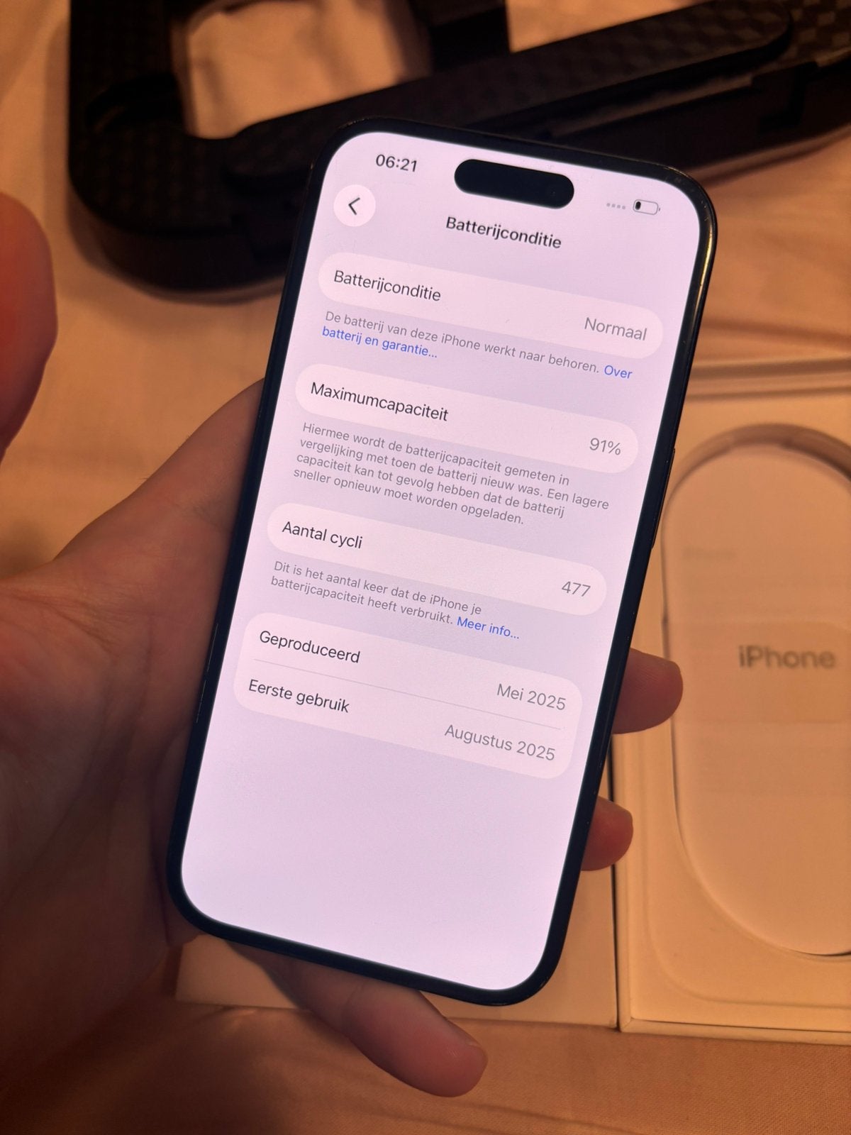 Foto 9 van Iphone 16 zwart 128GB