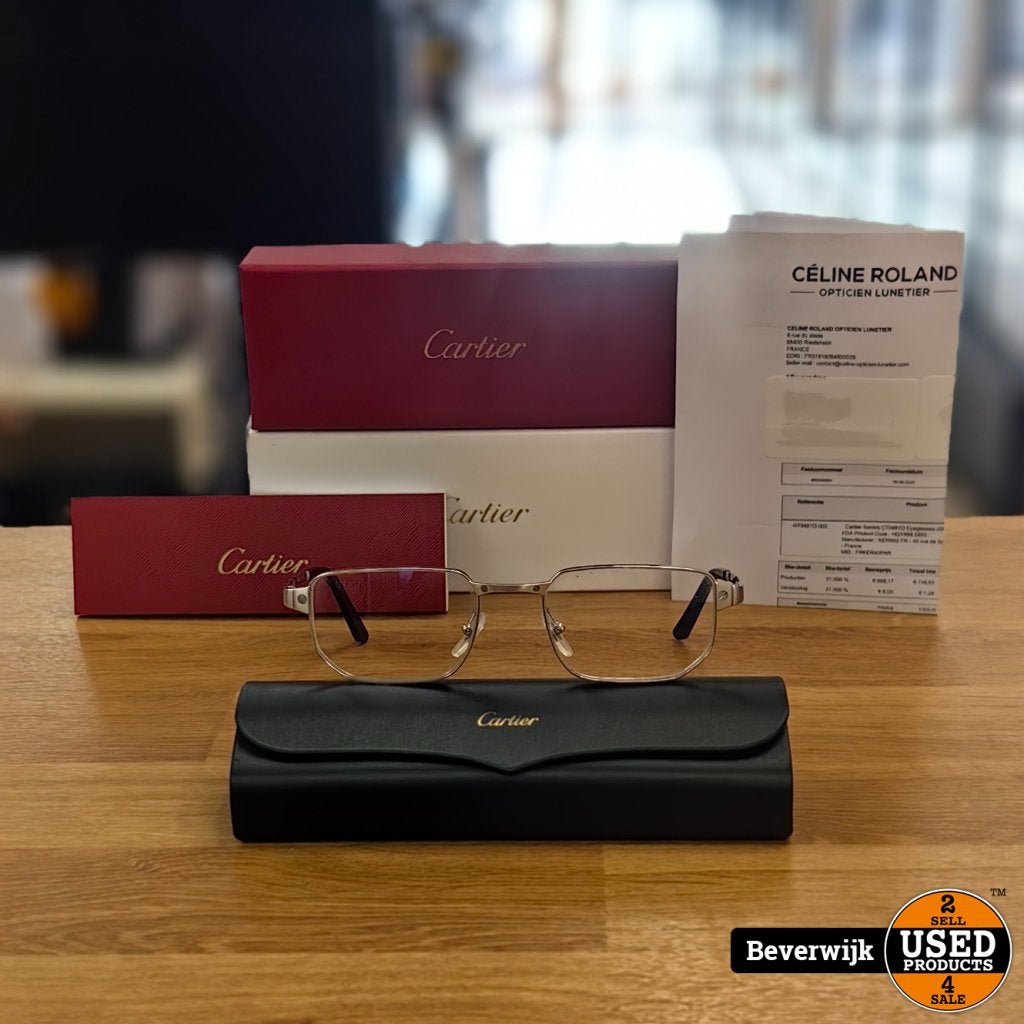 Cartier Santos CT0481O Eyeglasses - Netjes, Cartier, Gebruikt, Support@cartier.com, 13 Rue de la Paix, 75002 Paris
France