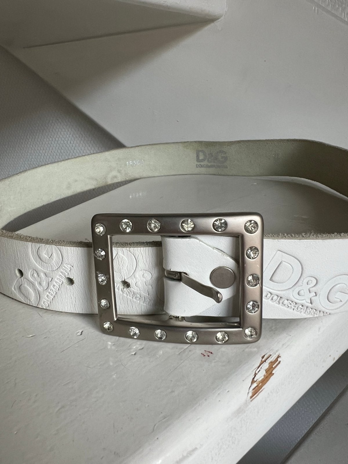 D&G Dolce & Gabbana Witte Riem met Strass Gesp, 3 tot 5 cm, 90 tot 100 cm, Heupriem, Ophalen of Verzenden