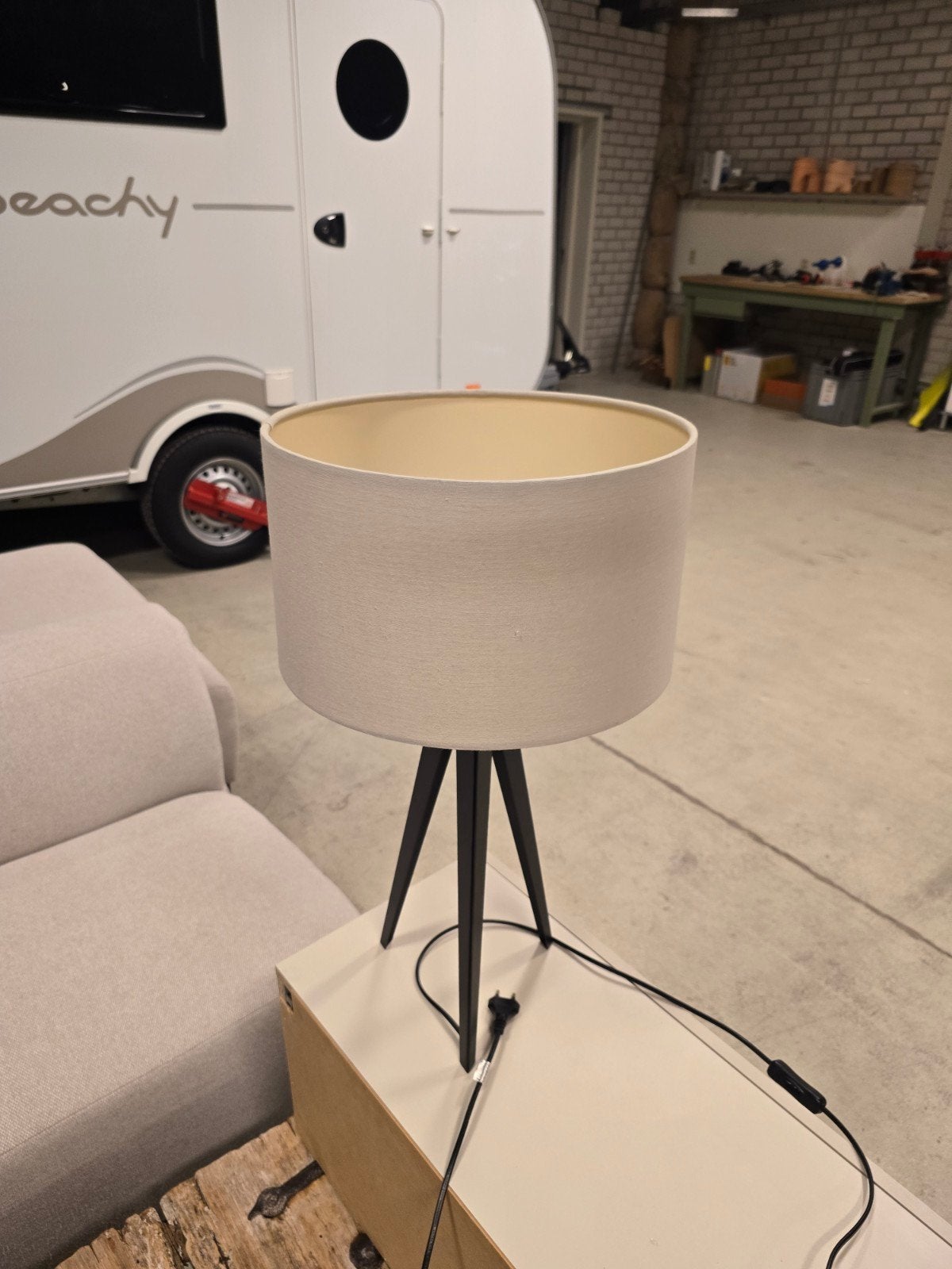 Lamp met kap, Ophalen, Rond, Metaal
