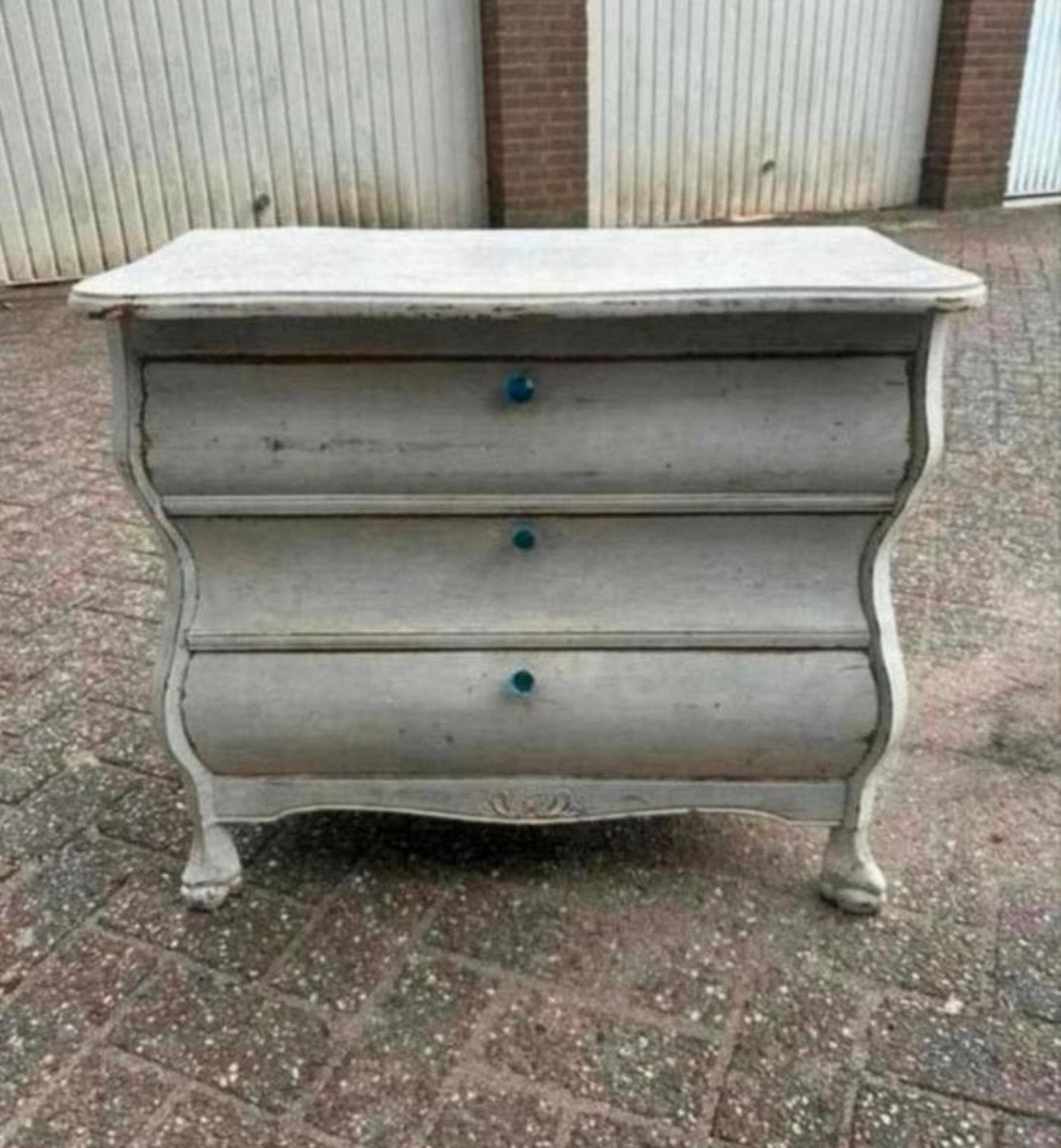 Franse brocante buikkast met drie ruime lades, Ophalen, 50 tot 100 cm, Zo goed als nieuw, 3 of 4 laden