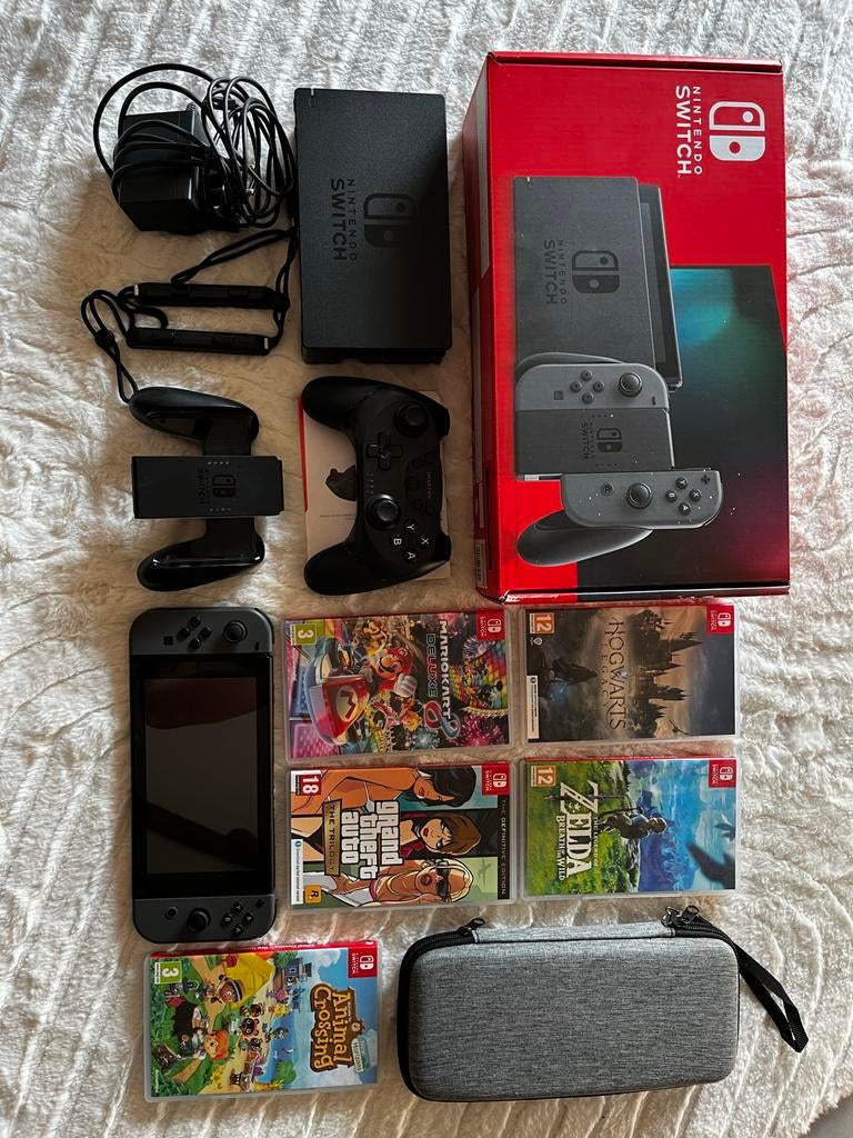 Nintendo Switch (2019 Upgrade) met 5 games en accessoires, Switch 2019 Upgrade, Met games, Met 2 controllers, Ophalen of Verzenden