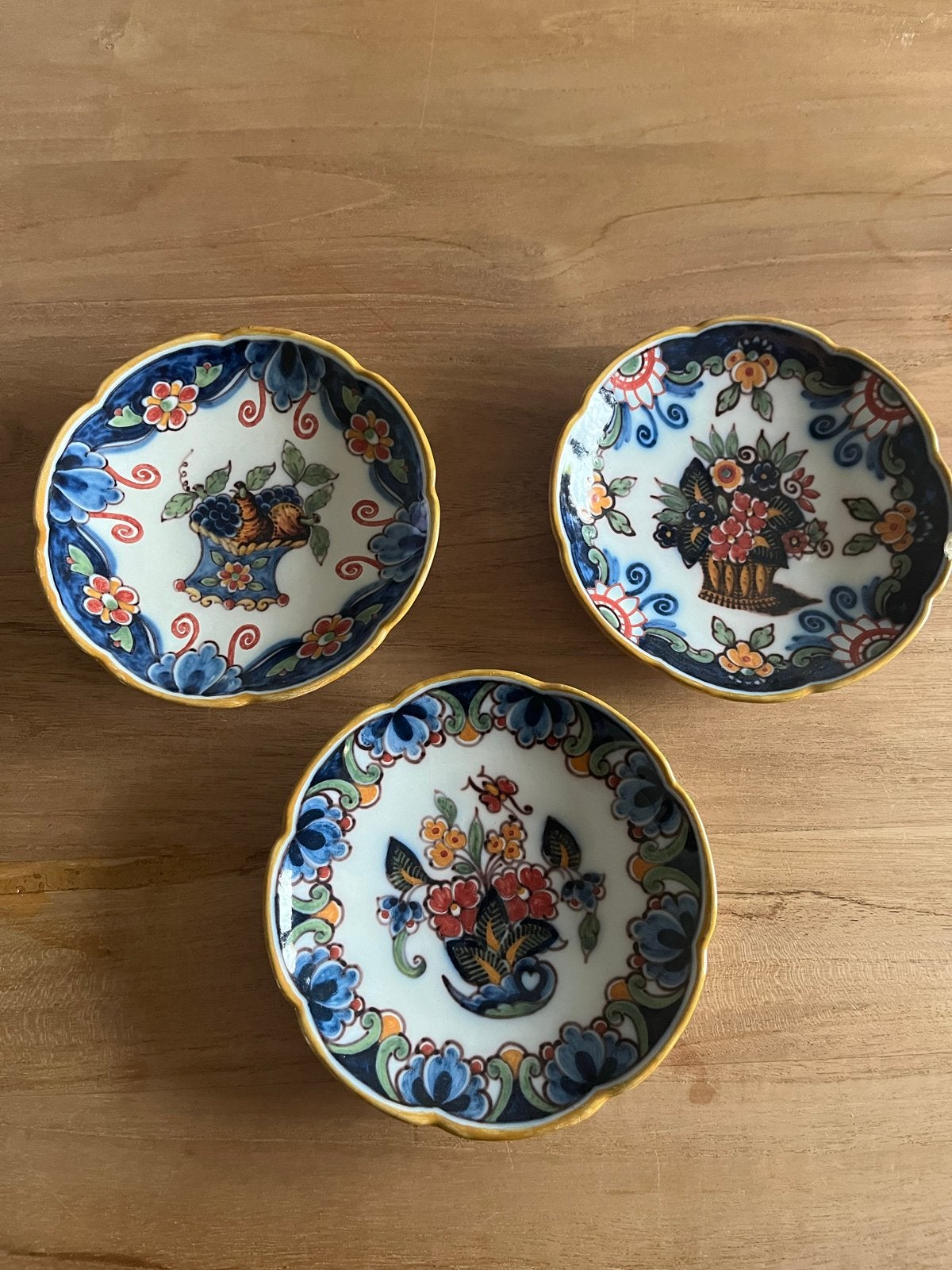 Makkumer Aardewerk Wandbordjes, Ophalen