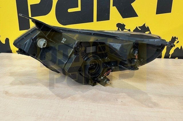 Opel Karl Koplamp Rechts (DRL T3N) Origineel! 42686852, Auto-onderdelen, -, Verzenden, -, Opel