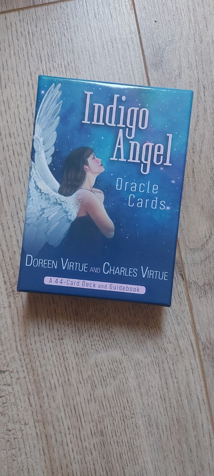 Indigo Angel Oracle Cards - Doreen Virtue, Boeken, Tarot of Kaarten leggen, Ophalen of Verzenden, Zo goed als nieuw, Doreen Virtue en Charles Virtue