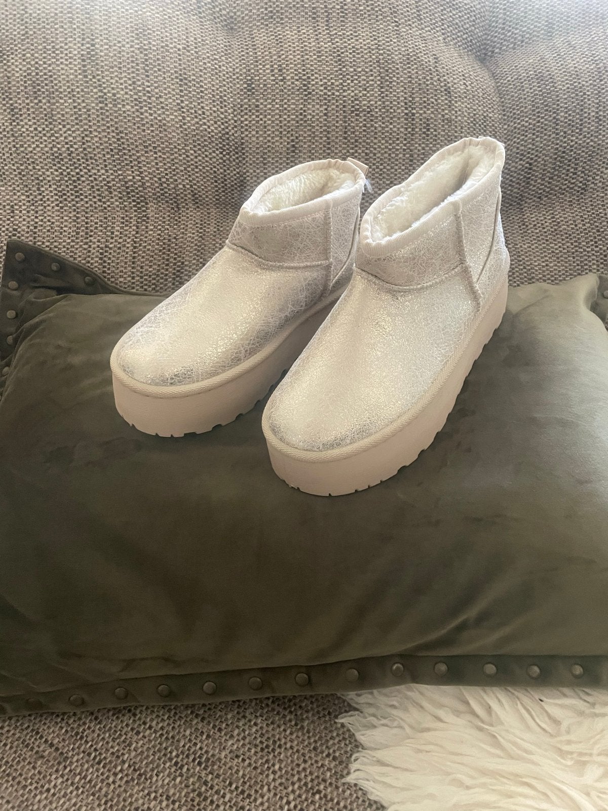 Nieuwe zilver craquelé enkellaarsjes + plateauzool maat 36, Kleding | Dames, Schoenen, Overige kleuren, Instappers, Nieuw, Ophalen of Verzenden