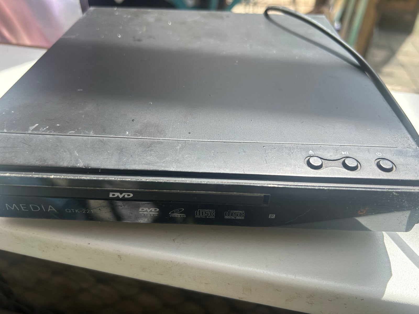 Mini. Q Media QTK-221 DVD-speler., Ophalen of Verzenden, Gebruikt, Dvd-speler, Overige merken
