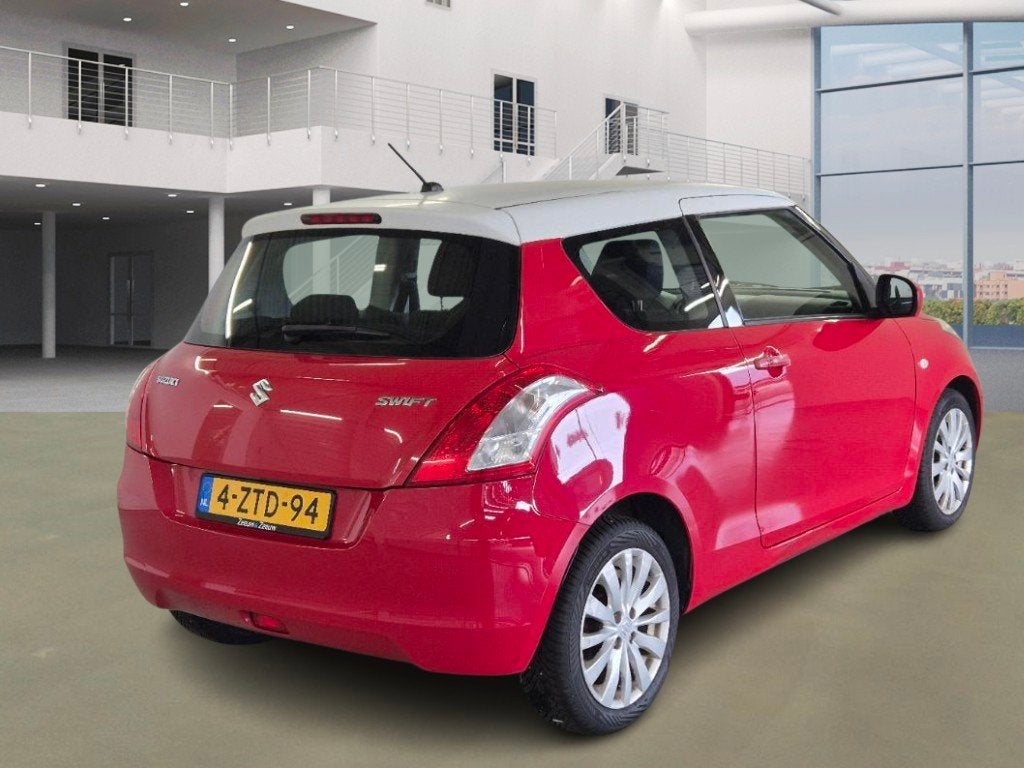 Suzuki Swift 1.2|AUTOMAAT|CRUISE|AIRCO|2XSLEUTELS|BOEKJES, Auto's, Gebruikt, 4 cilinders, Swift, Bedrijf