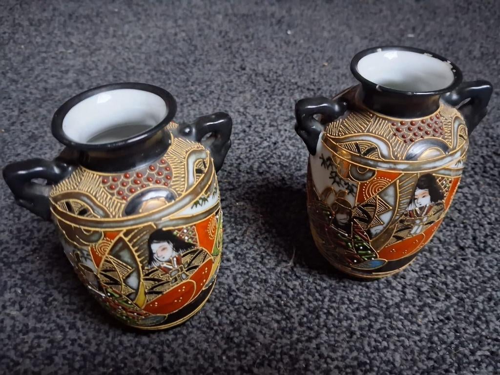 Japanse vaasjes – Satsuma stijl – geisha decor, Antiek en Kunst, Antiek | Vazen, Ophalen