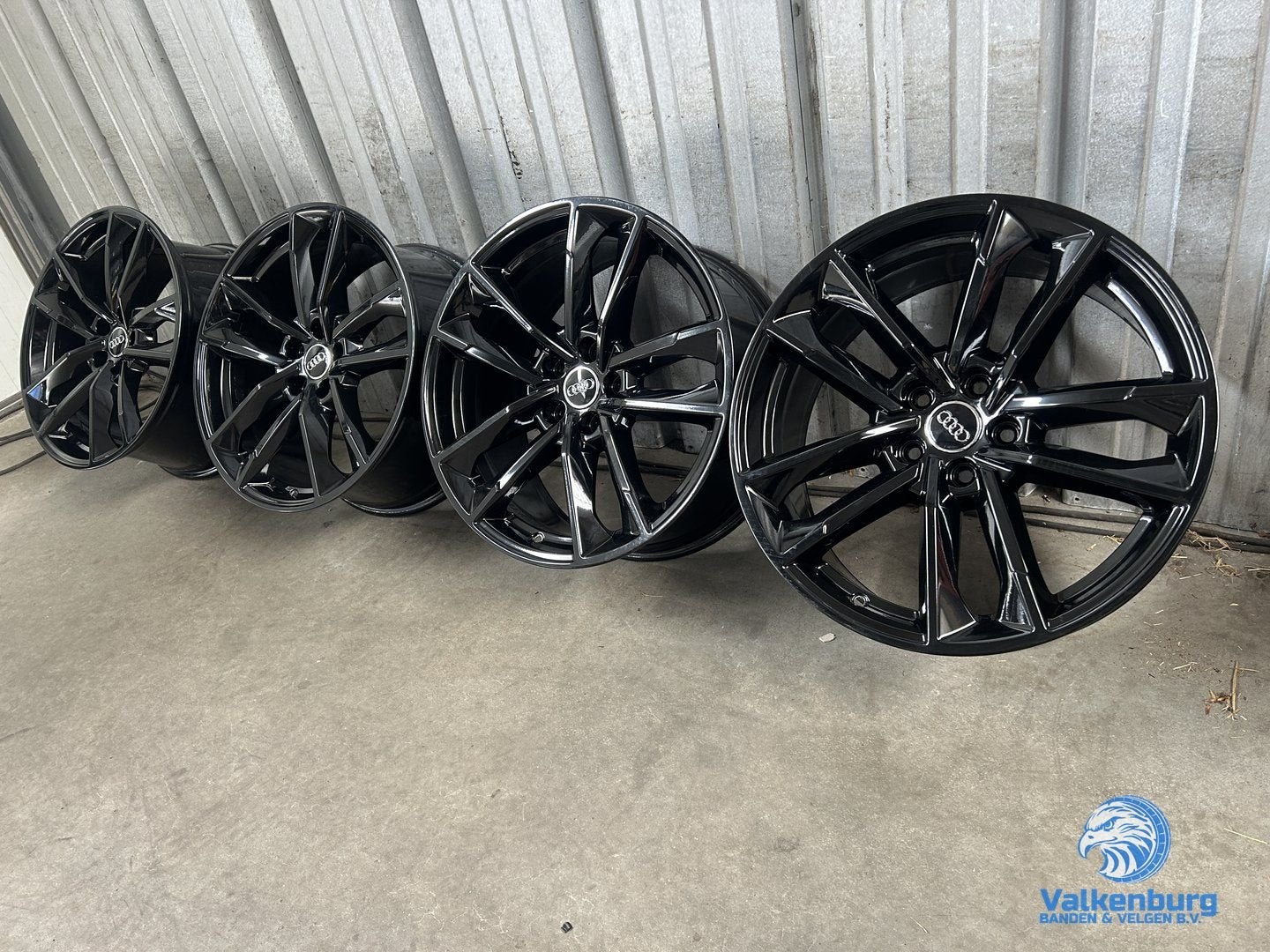 Originele Audi A3 Q2 Q3 19 inch zwarte velgen 5x112, 19 inch, Gebruikt, Velg(en), -